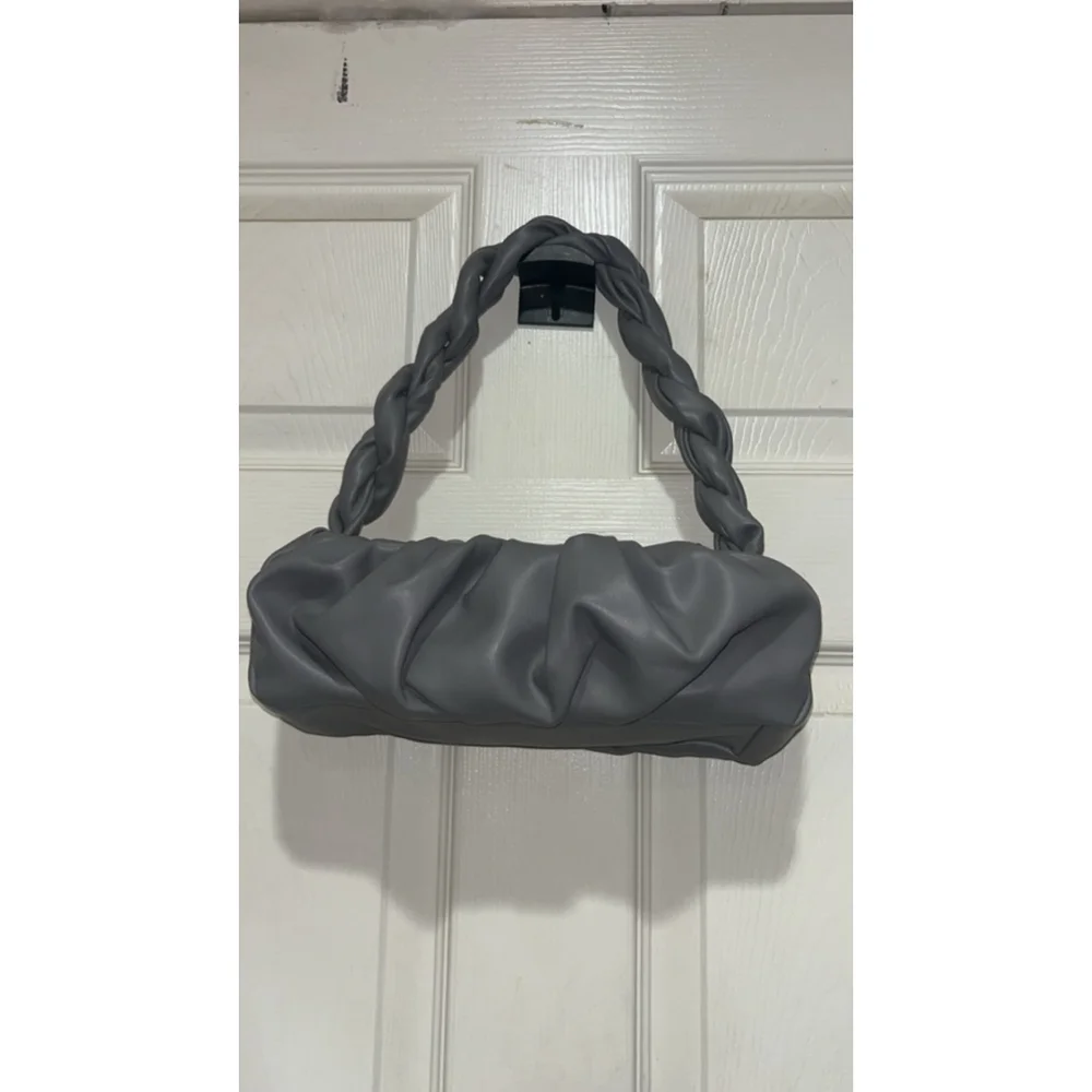 Women's Unbranded Gray Ruched Shoulder Bag One Size